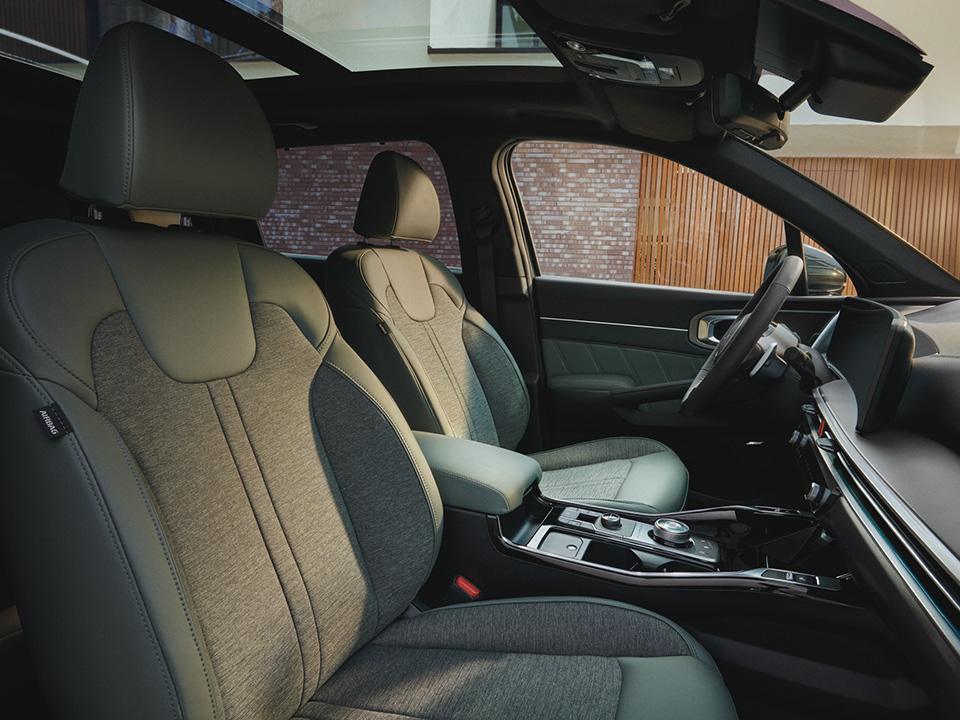 Spațiu pentru șapte pasageri plus bagaje